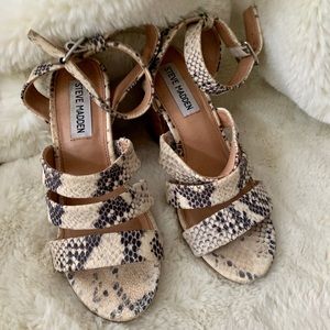 Steve Madden sandals 36.5